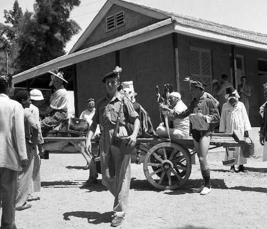 Images/ 1LF  1951 Moascar Minden Day Carnival 861.jpg